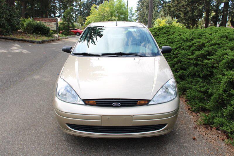 used 2001 Ford Focus car, priced at $2,995