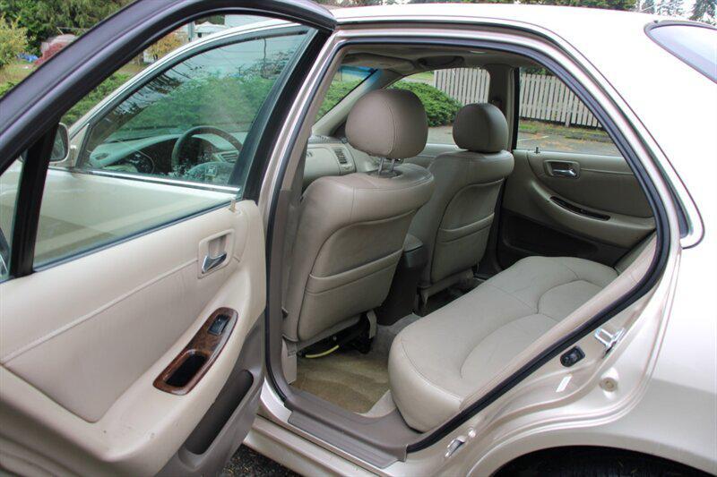 used 2002 Honda Accord car, priced at $4,499