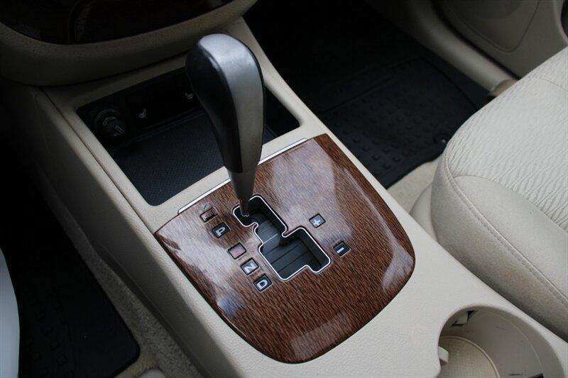 used 2007 Hyundai Santa Fe car, priced at $2,995