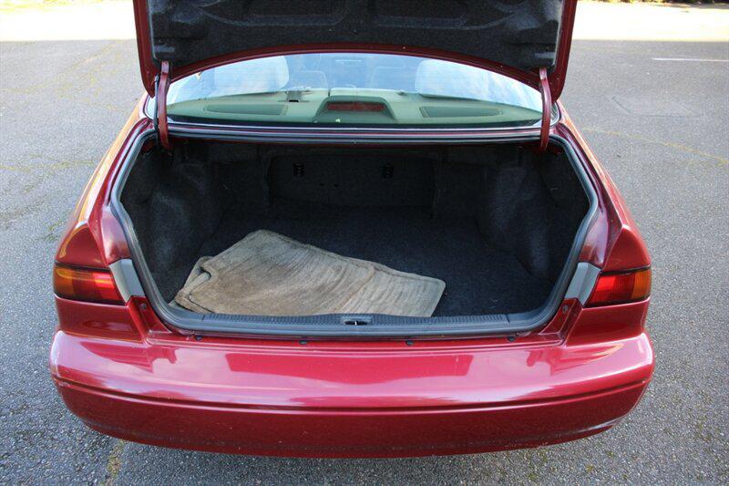 used 1998 Toyota Camry car, priced at $2,995