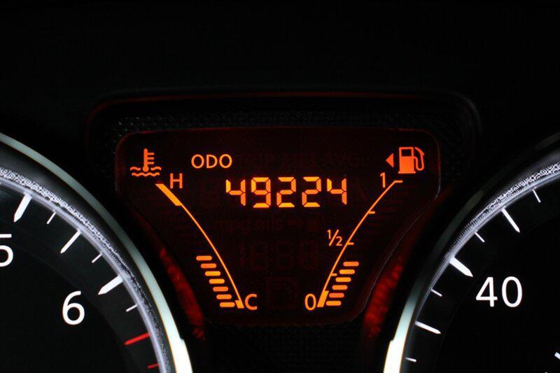 used 2014 Nissan Versa Note car, priced at $7,995