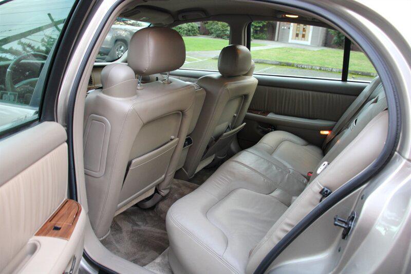 used 2003 Buick Park Avenue car, priced at $4,995