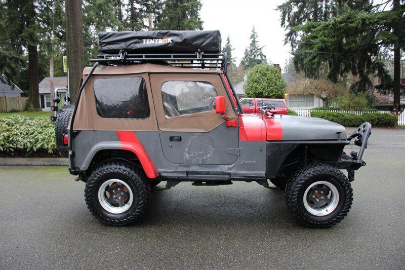 used 1995 Jeep Wrangler car, priced at $5,995