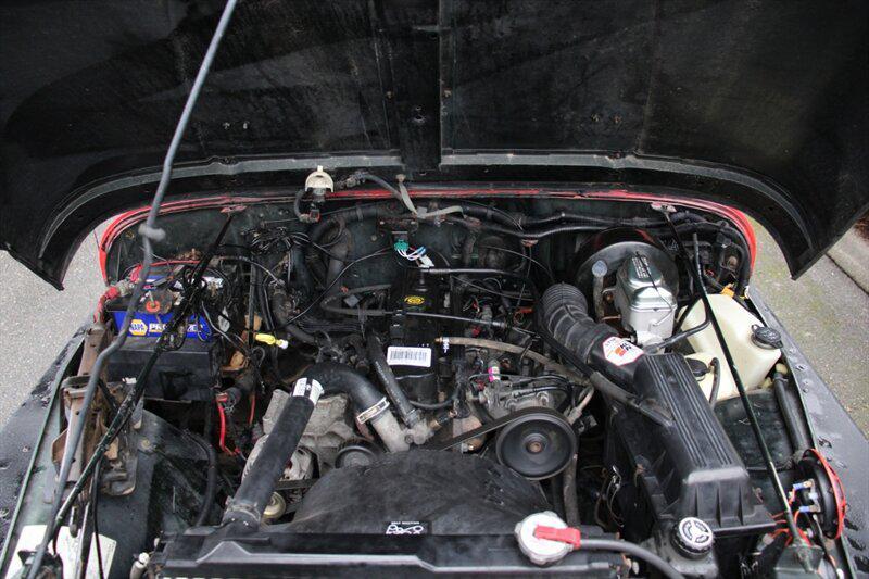 used 1995 Jeep Wrangler car, priced at $5,995