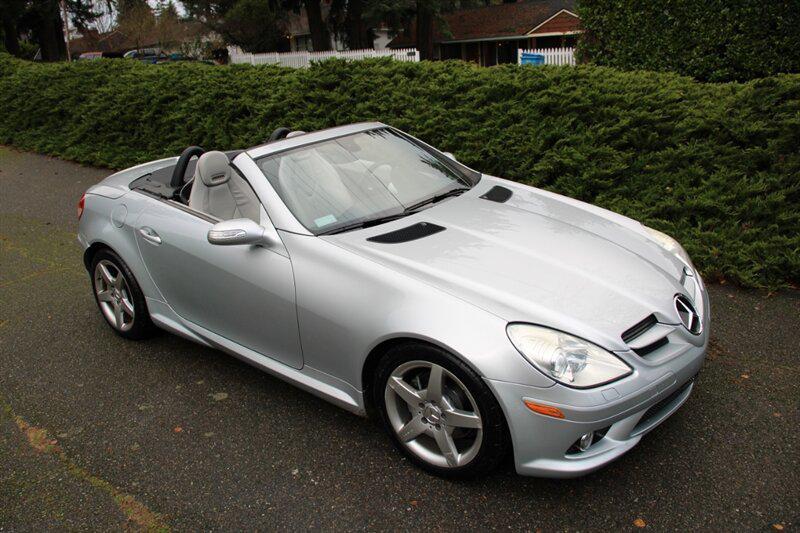 used 2006 Mercedes-Benz SLK-Class car, priced at $8,995
