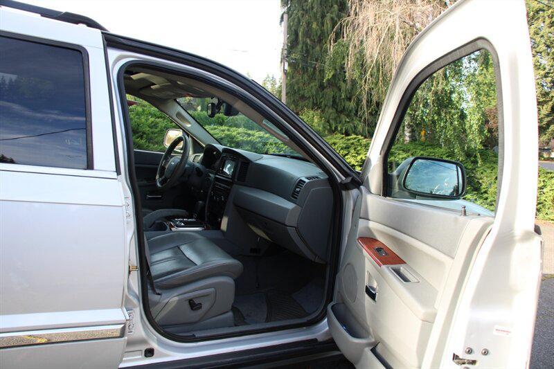 used 2006 Jeep Grand Cherokee car, priced at $4,399