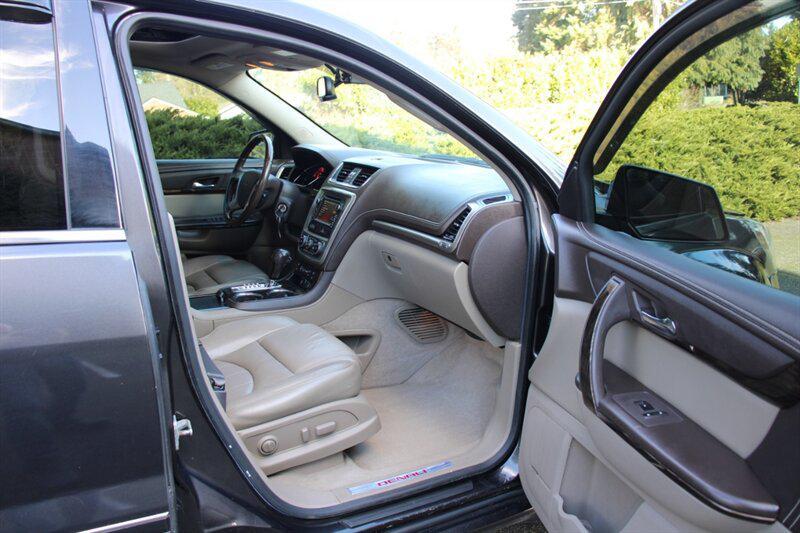 used 2015 GMC Acadia car, priced at $8,499