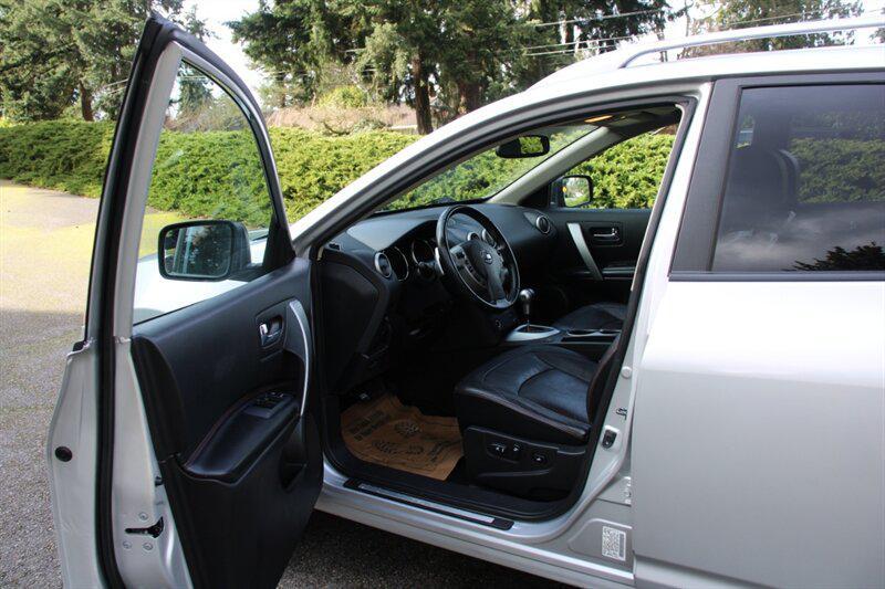 used 2009 Nissan Rogue car, priced at $5,995