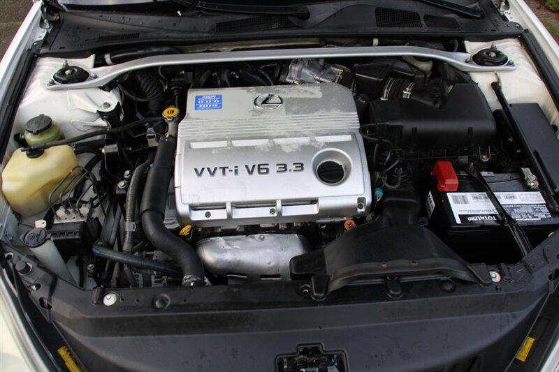 used 2004 Lexus ES 330 car, priced at $5,495