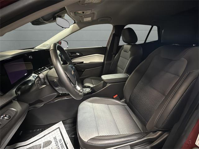 used 2025 Chevrolet Trax car, priced at $20,392