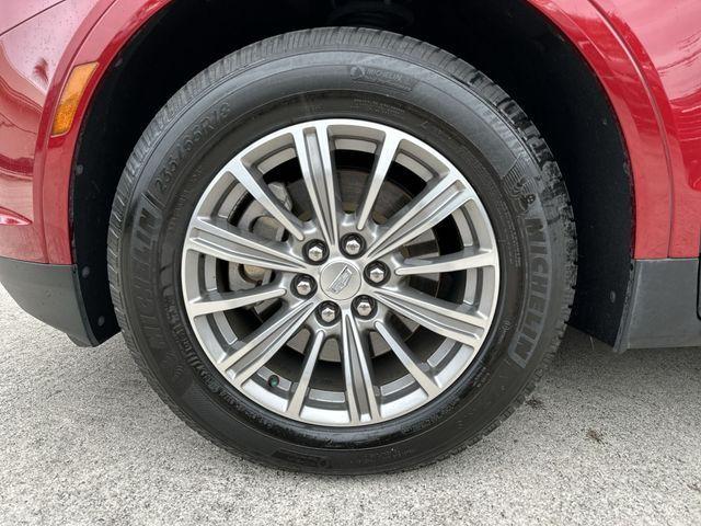 used 2019 Cadillac XT5 car, priced at $17,500