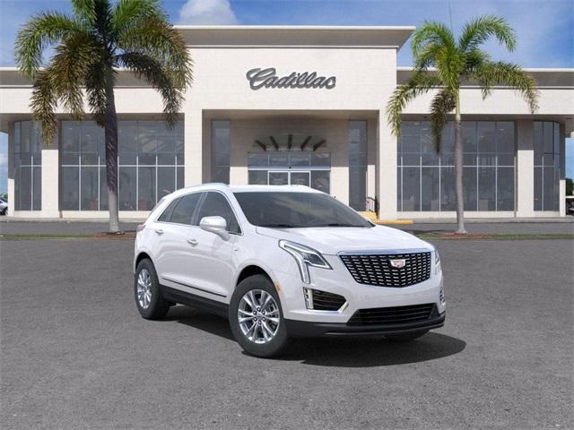 new 2025 Cadillac XT5 car, priced at $39,686