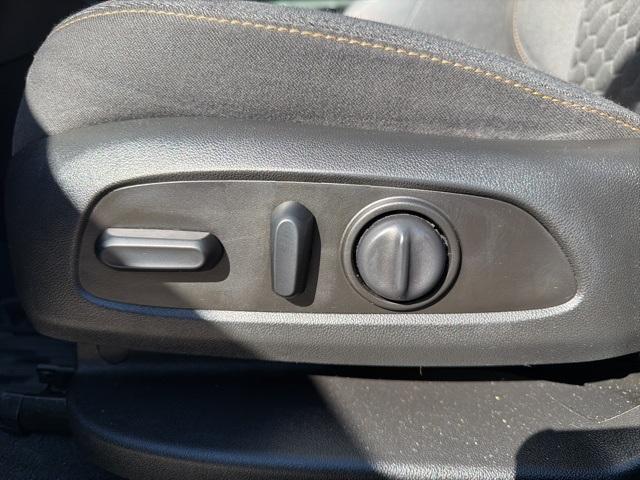 used 2020 Chevrolet Equinox car, priced at $17,000