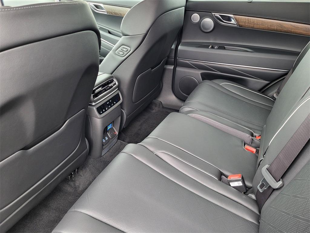 new 2026 Genesis GV80 car, priced at $77,339