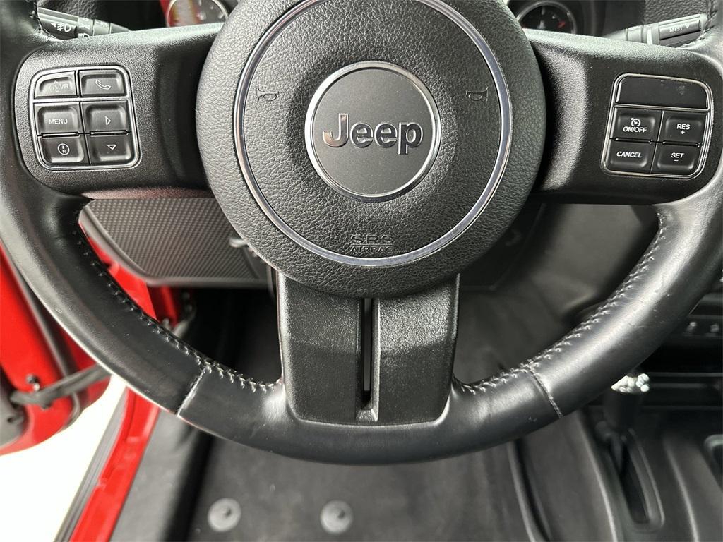 used 2015 Jeep Wrangler Unlimited car, priced at $18,601