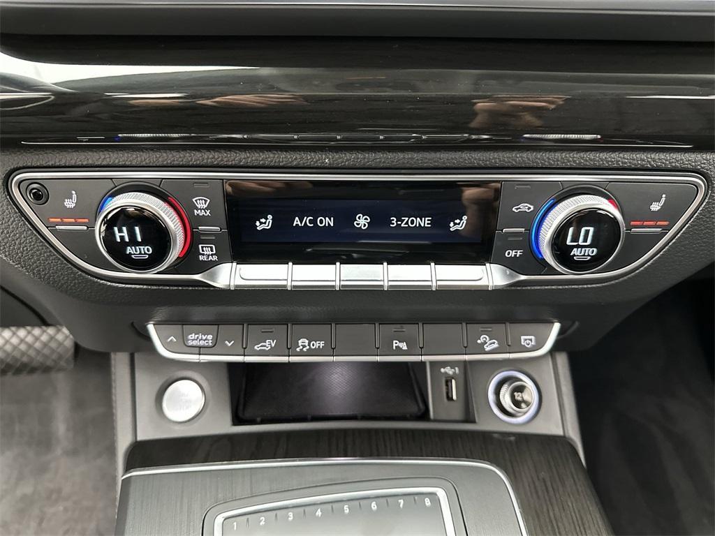 used 2020 Audi Q5 e car, priced at $25,300