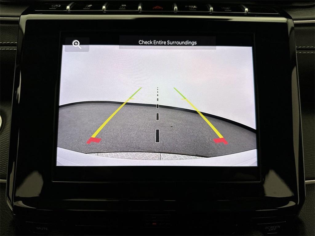 used 2024 Jeep Grand Cherokee car, priced at $29,190