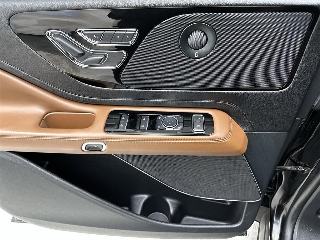 used 2023 Lincoln Aviator car, priced at $50,545