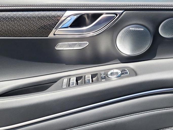 new 2026 Genesis GV80 Coupe car, priced at $91,019