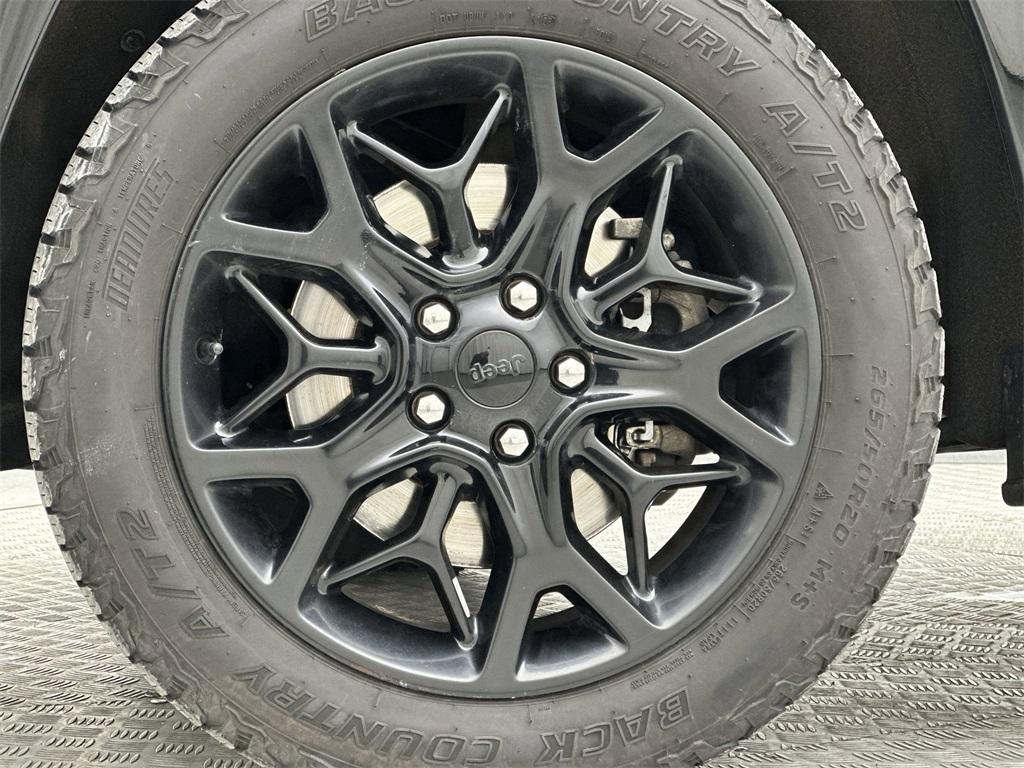 used 2021 Jeep Grand Cherokee car, priced at $24,329