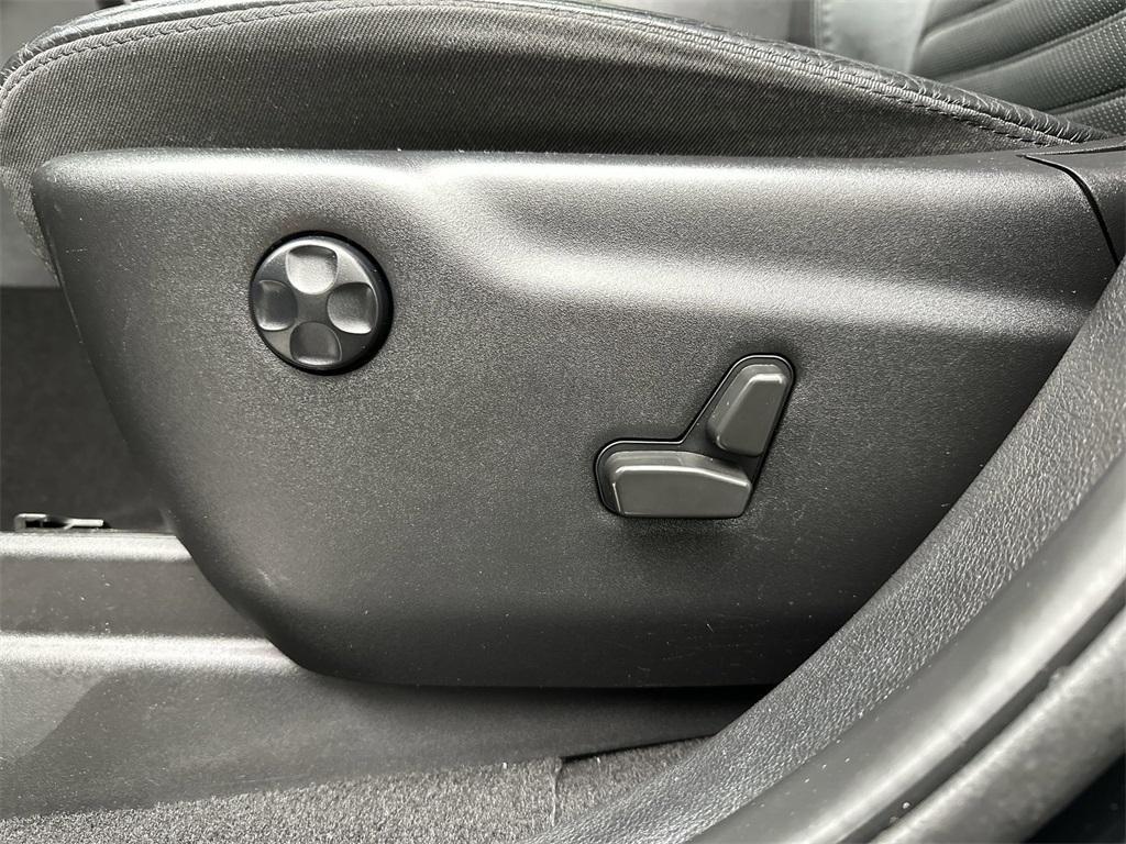 used 2021 Jeep Grand Cherokee car, priced at $24,329