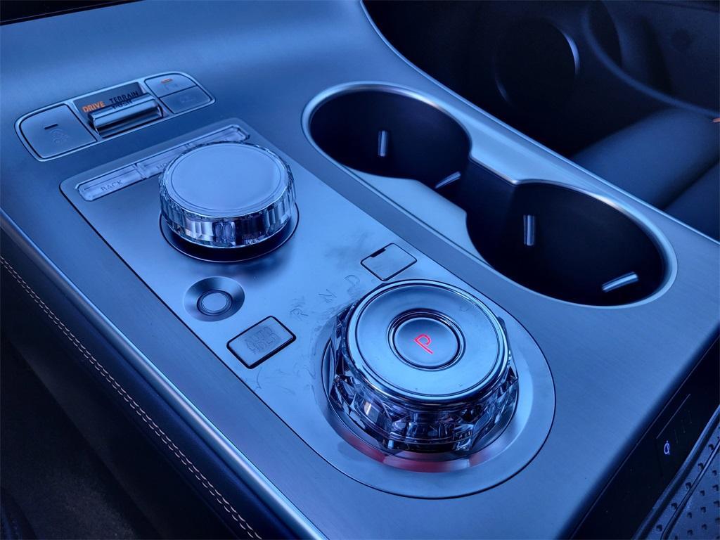 new 2026 Genesis GV70 car