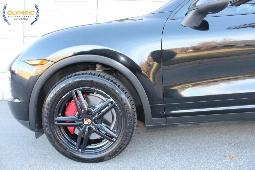 used 2014 Porsche Cayenne car, priced at $17,600