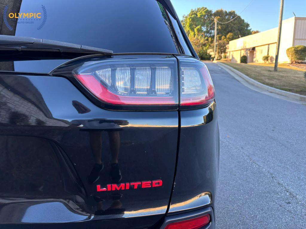 used 2019 Jeep Cherokee car, priced at $13,015