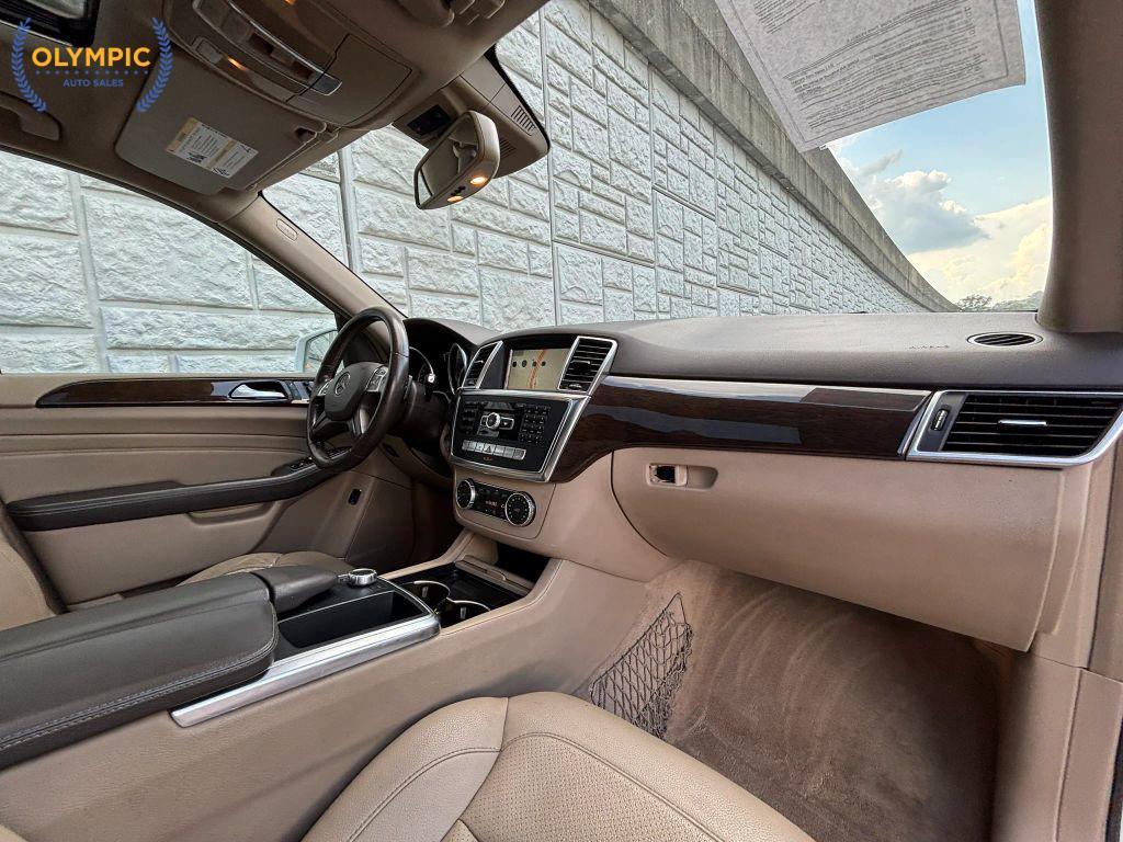 used 2014 Mercedes-Benz M-Class car, priced at $13,300