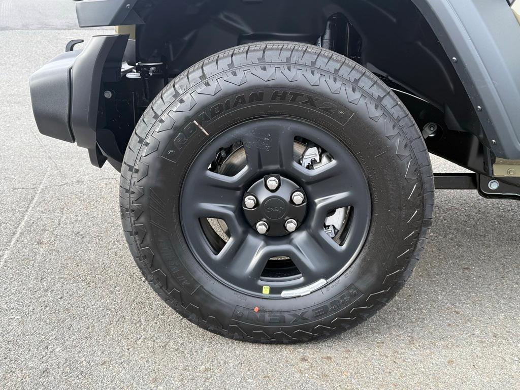 new 2026 Jeep Wrangler car, priced at $32,777