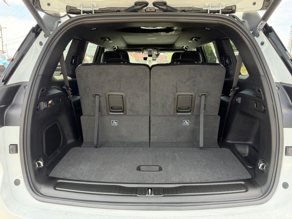 new 2026 Jeep Grand Cherokee L car, priced at $46,777