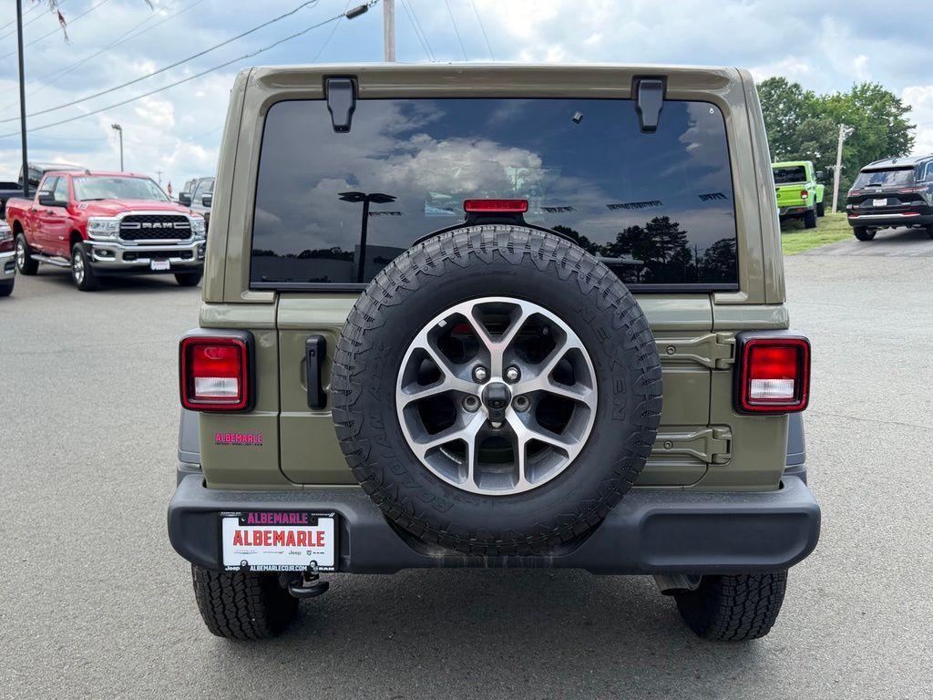new 2026 Jeep Wrangler car, priced at $45,777