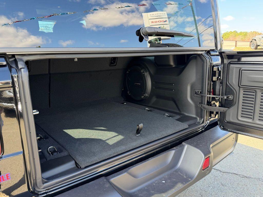 new 2026 Jeep Wrangler car, priced at $48,777