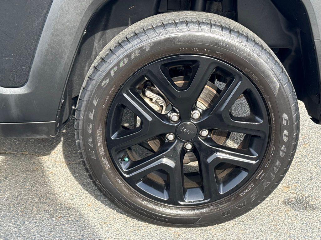 used 2023 Jeep Renegade car, priced at $23,777