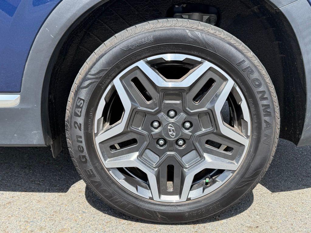 used 2023 Hyundai Santa Fe car, priced at $21,777