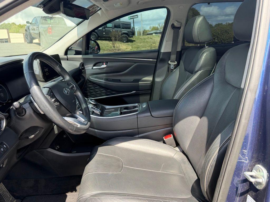used 2023 Hyundai Santa Fe car, priced at $21,777