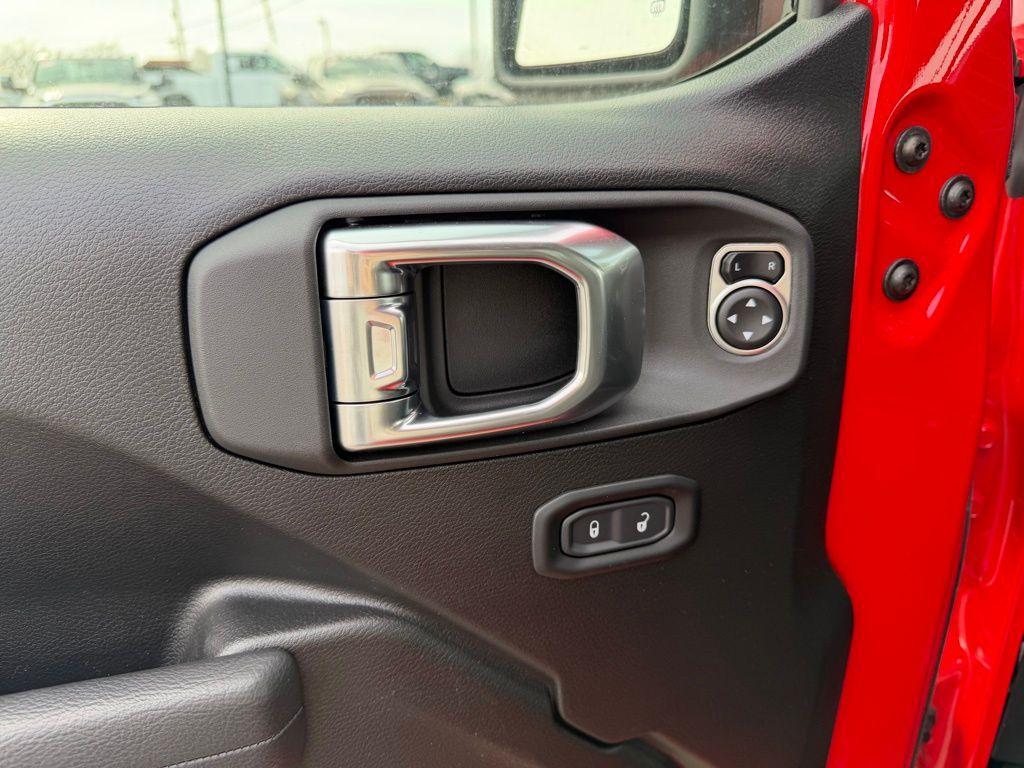 new 2026 Jeep Wrangler car, priced at $39,777