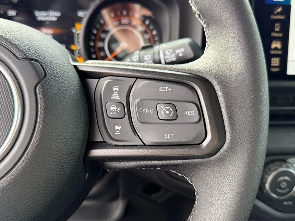 new 2026 Jeep Wrangler car, priced at $39,777