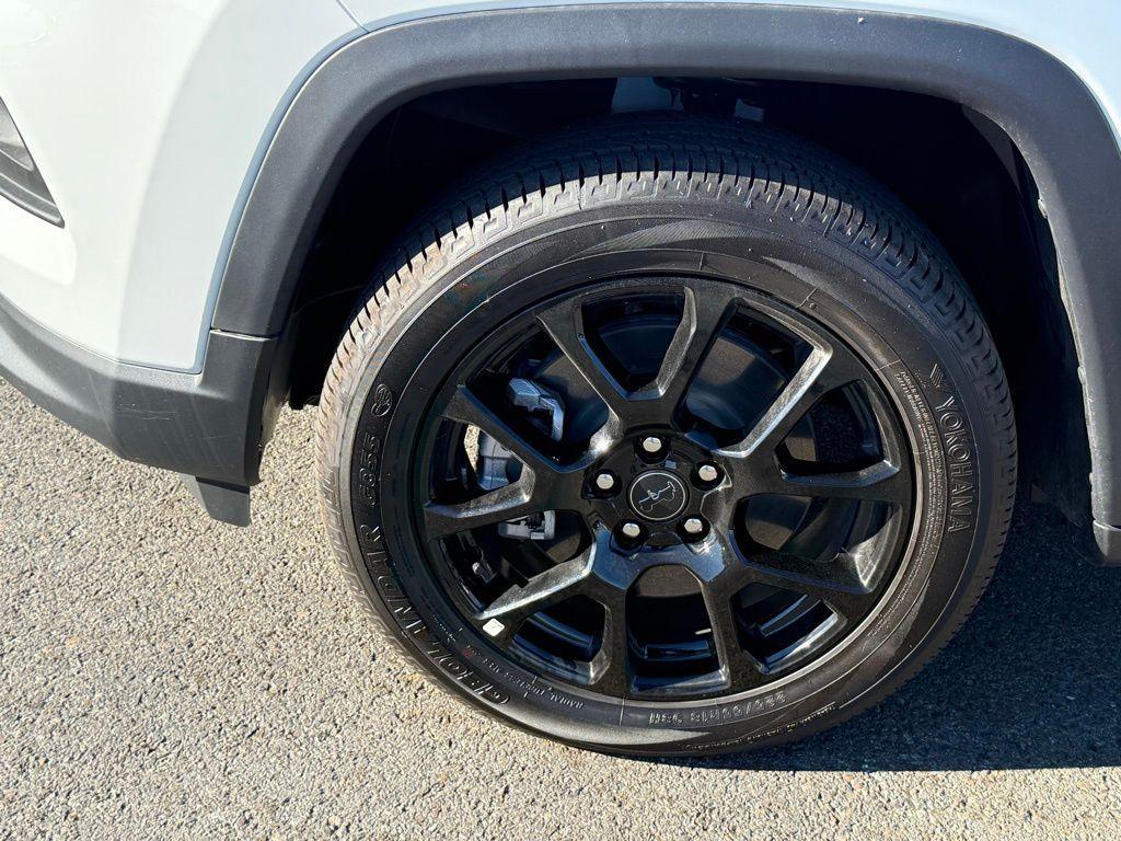 new 2026 Jeep Compass car, priced at $25,777