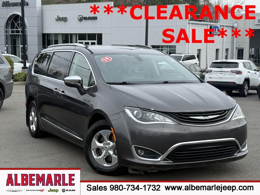 used 2018 Chrysler Pacifica Hybrid car, priced at $13,777