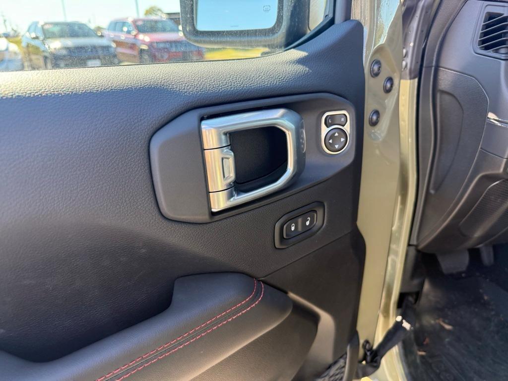 new 2026 Jeep Wrangler car, priced at $59,777