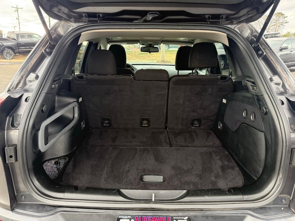 used 2017 Jeep Cherokee car, priced at $14,277