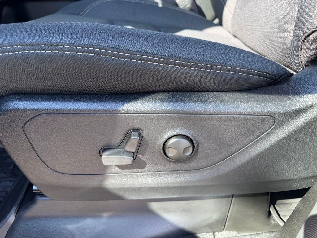 new 2026 Ram 1500 car, priced at $58,777