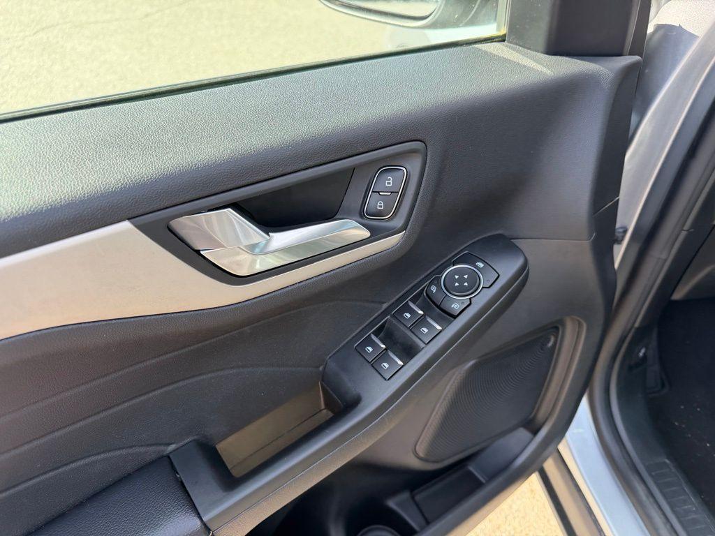 used 2022 Ford Escape car, priced at $20,777