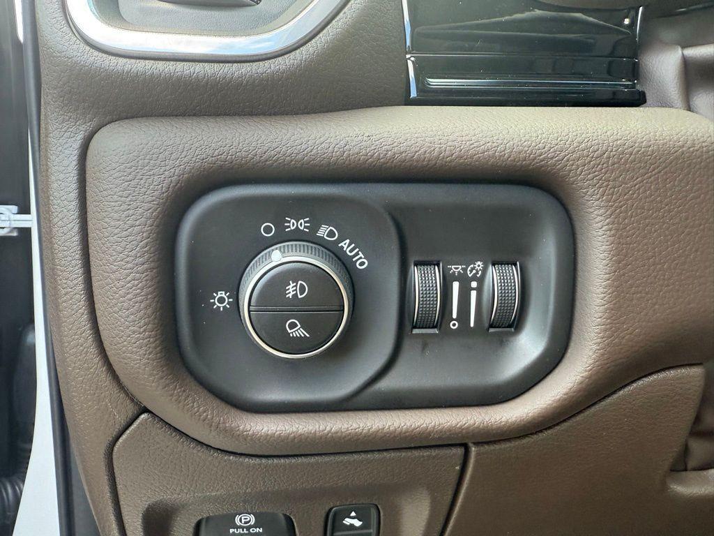 new 2026 Ram 1500 car, priced at $58,777