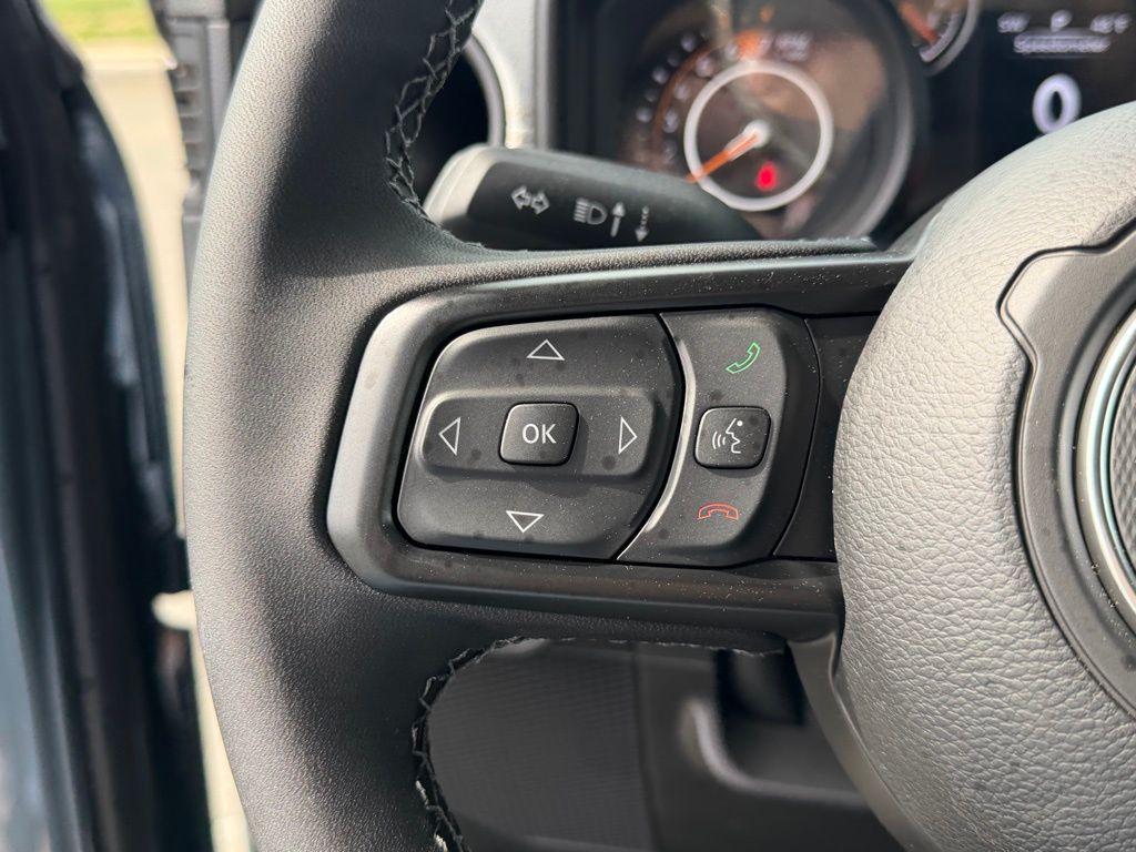 new 2026 Jeep Wrangler car, priced at $41,656