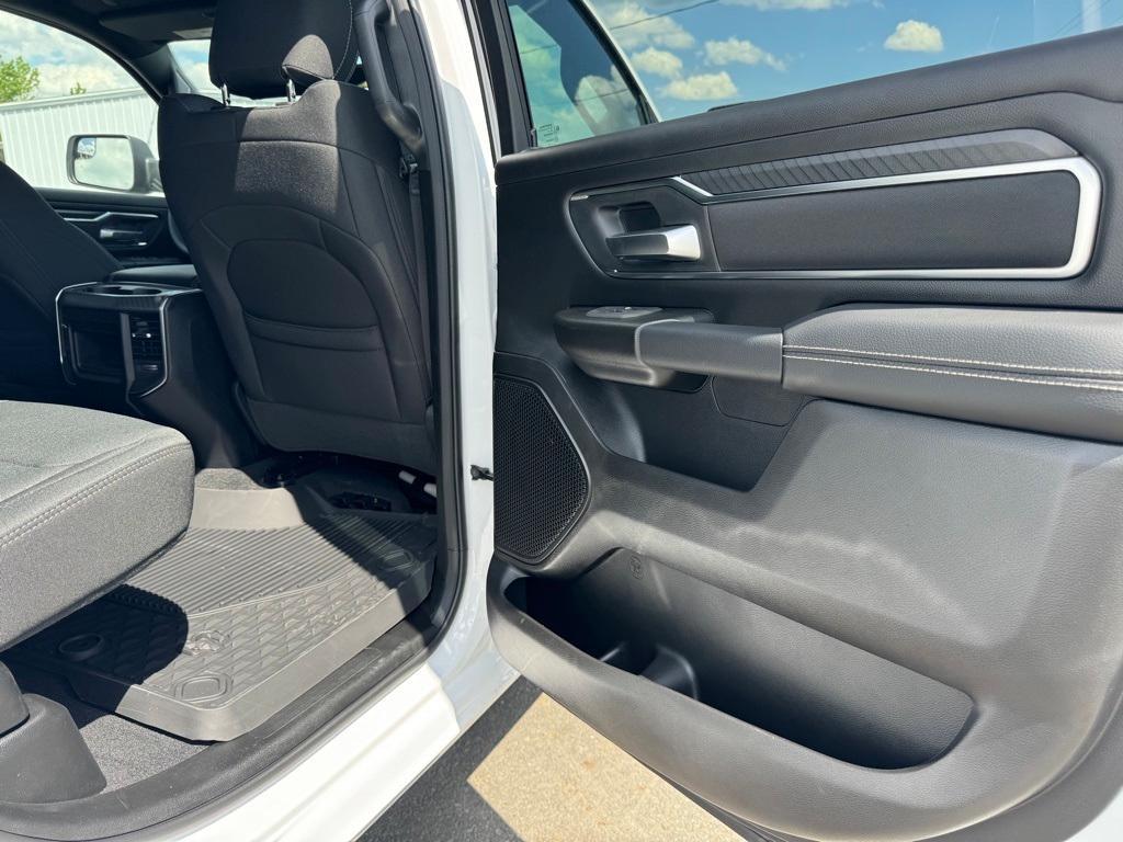 new 2025 Ram 1500 car, priced at $61,925