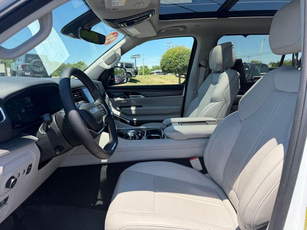 used 2024 Jeep Wagoneer L car, priced at $55,277