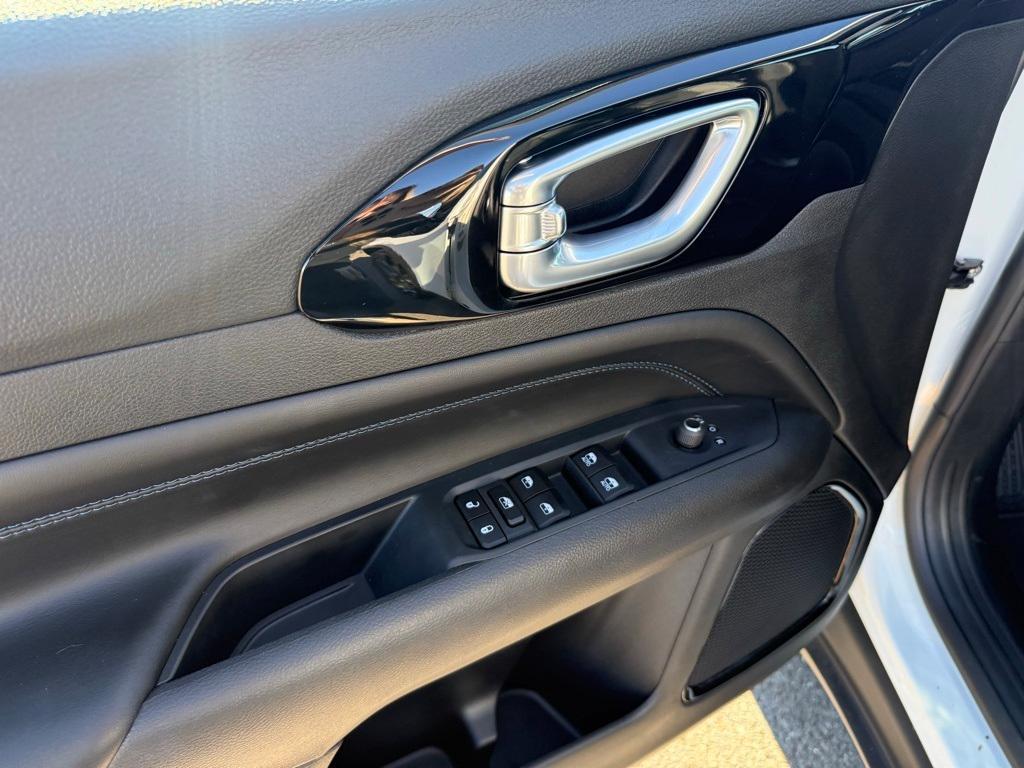 new 2026 Jeep Compass car, priced at $26,777