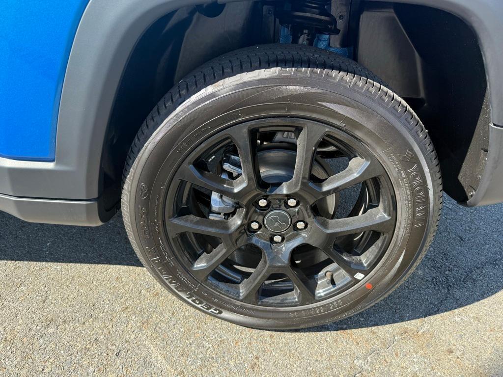 new 2026 Jeep Compass car, priced at $27,277